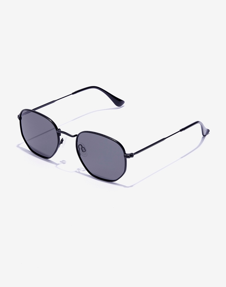 Sunglasses Hawkers SIXGON DRIVE - POLARIZED BLACK GREY