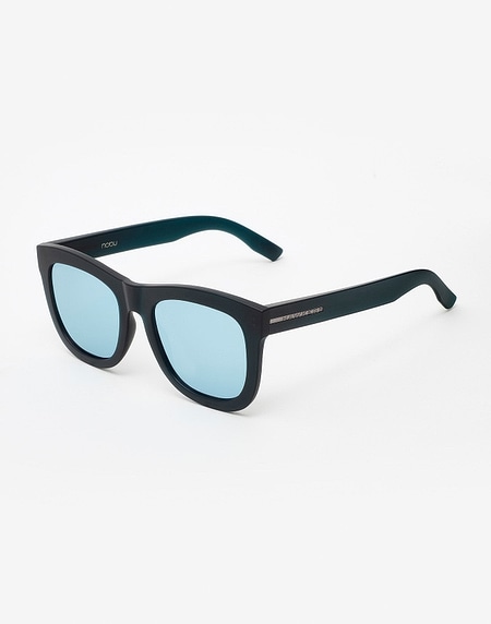 Sunglasses Hawkers FROZEN HELENICO BLUE CHROME NOBU