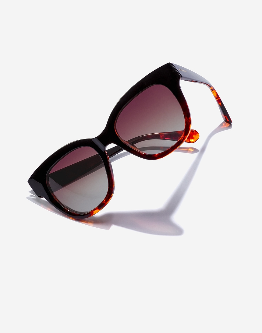 Hawkers, gafas de sol Audrey para mujer (2023) — BigTravelMarkt