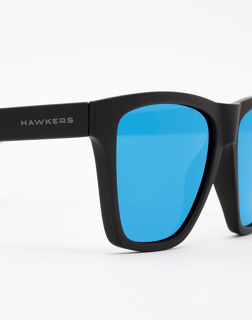 Hawkers Polarized Rubber Black Sky ONE LS