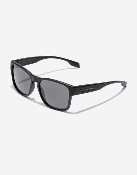 Hawkers CORE - POLARIZED BLACK w375