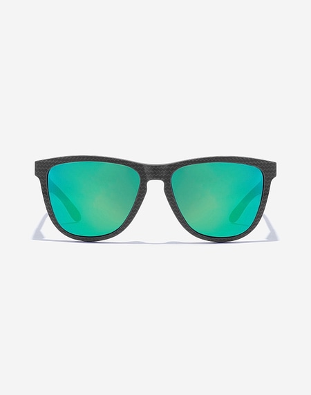 Sunglasses Hawkers ONE RAW CARBON FIBER - POLARIZED EMERALD