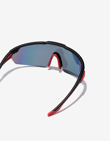 hawkers polarized red cycling